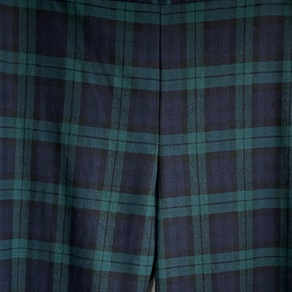 Lands’ End Tartan Plaid Pants Blackwatch Slim Leg Mid Rise Sz 12T Preppy Classic - Picture 2 of 9